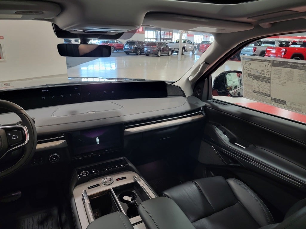 2025 Lincoln Navigator L Reserve