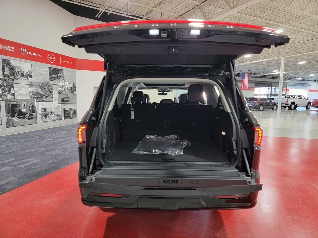 2025 Lincoln Navigator L Reserve