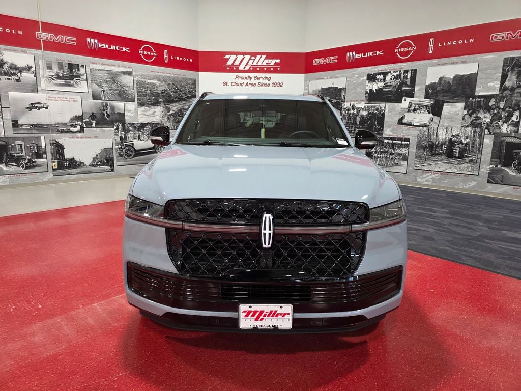 2026 Lincoln Navigator L Reserve