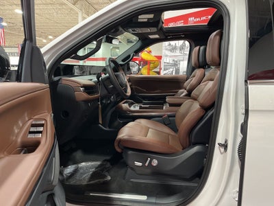 2026 Lincoln Navigator L Reserve