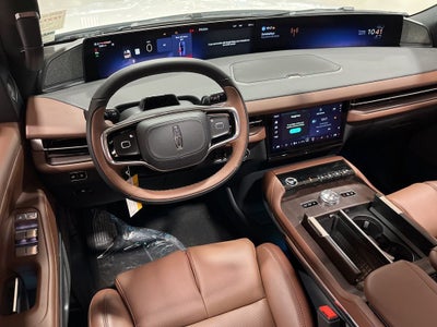 2026 Lincoln Navigator L Reserve