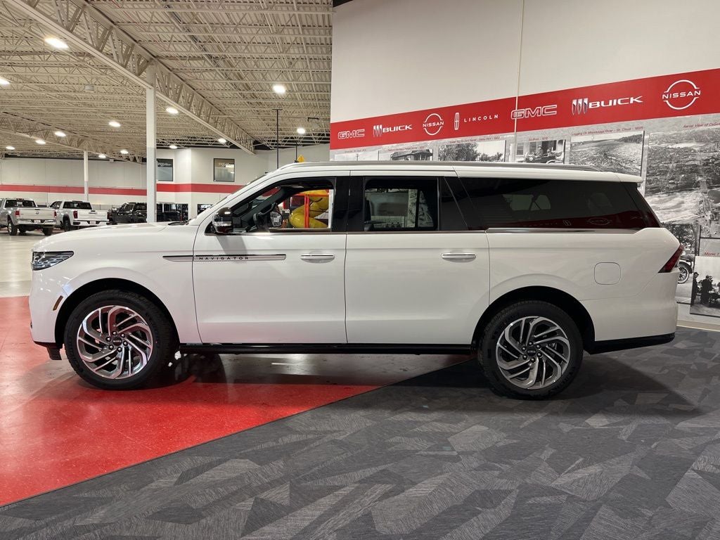 2026 Lincoln Navigator L Reserve