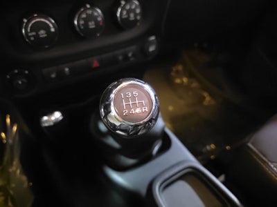 2013 Jeep Wrangler Sahara