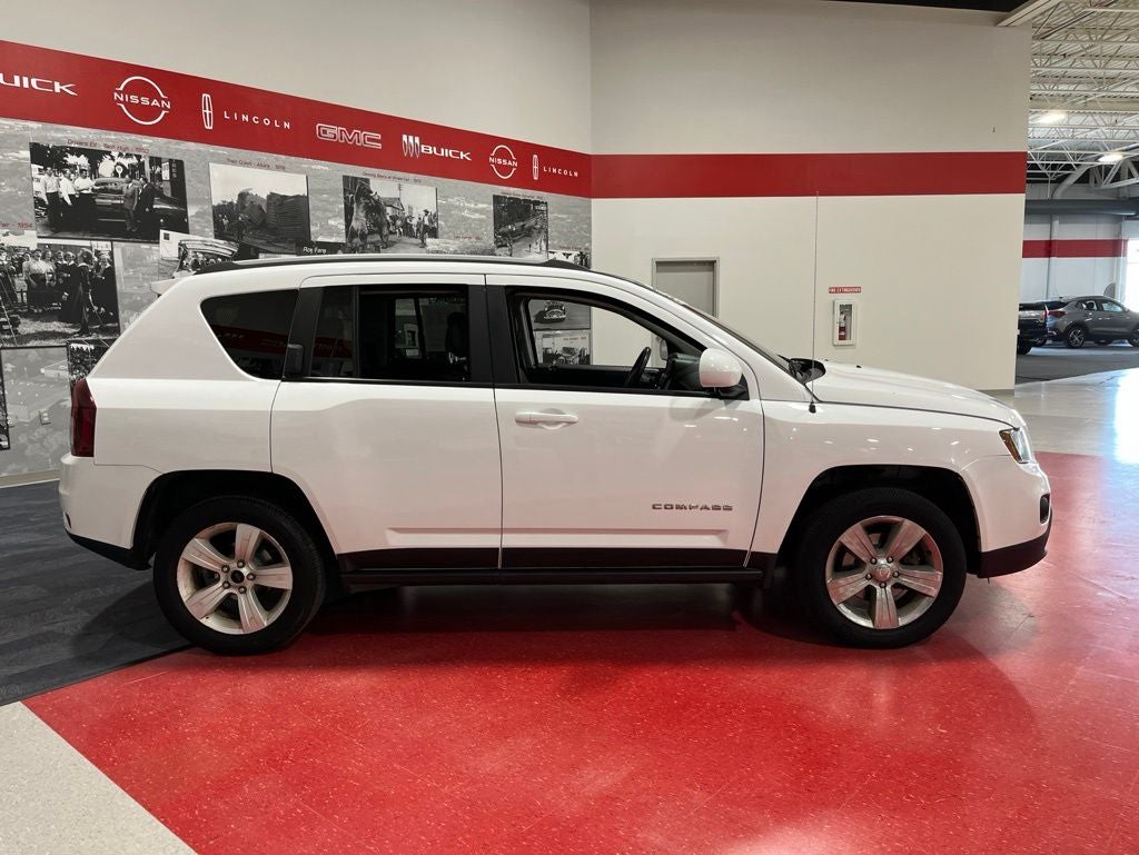 Used 2016 Jeep Compass Latitude with VIN 1C4NJDEB2GD645952 for sale in St. Cloud, Minnesota