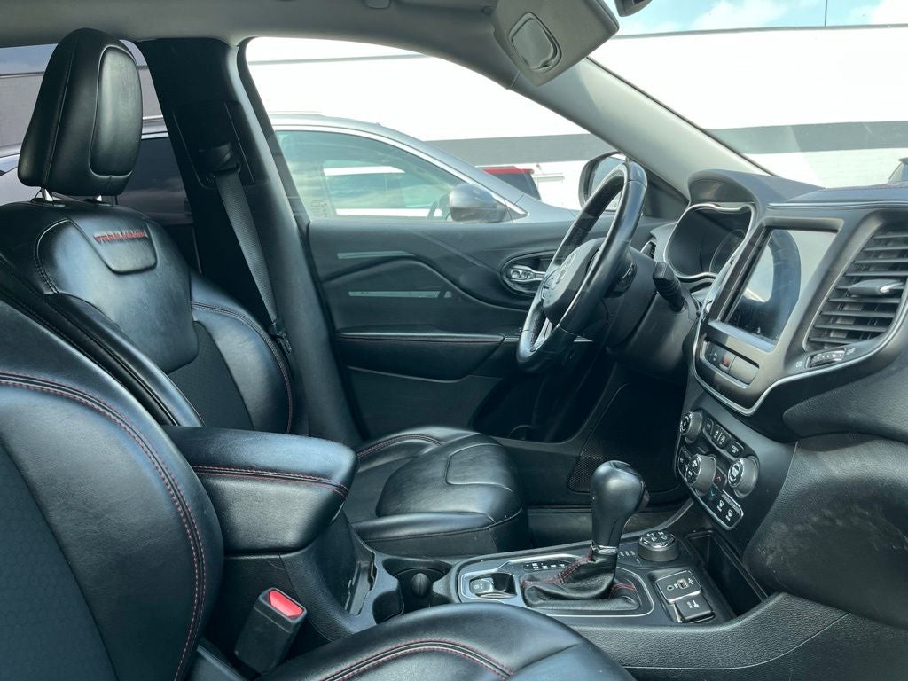 2019 Jeep Cherokee Trailhawk