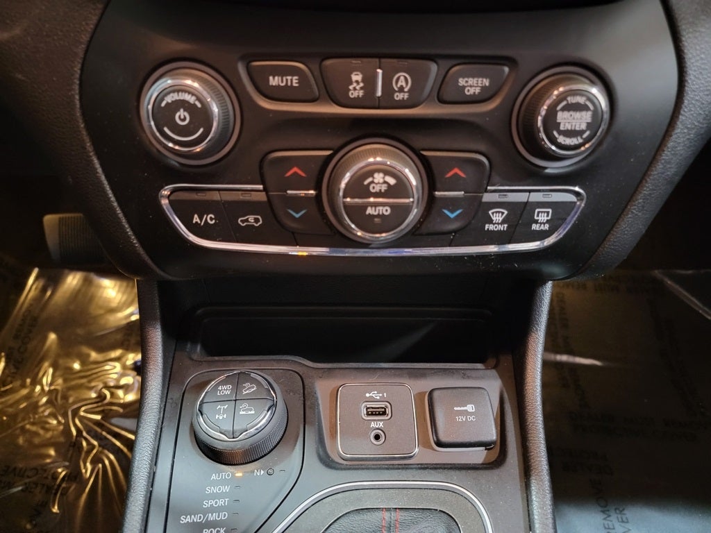 2021 Jeep Cherokee Trailhawk