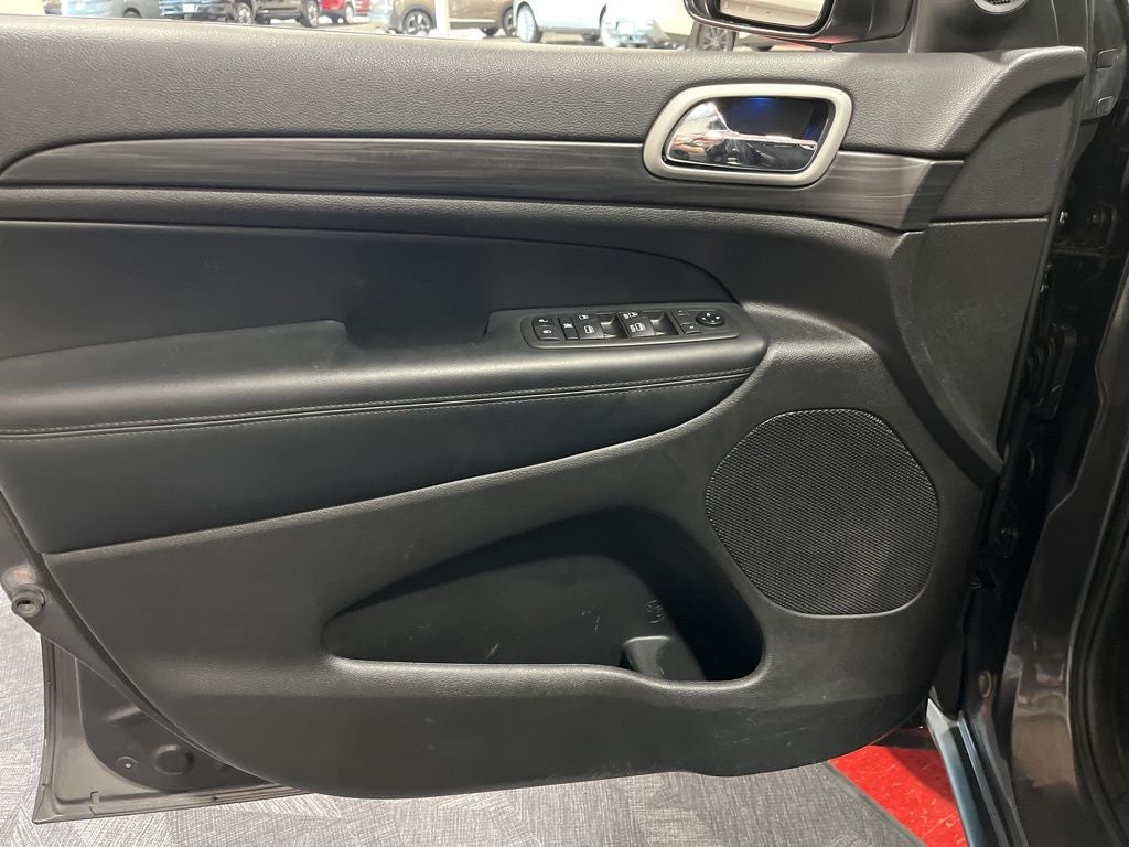 2021 Jeep Grand Cherokee Laredo E - Photo 13