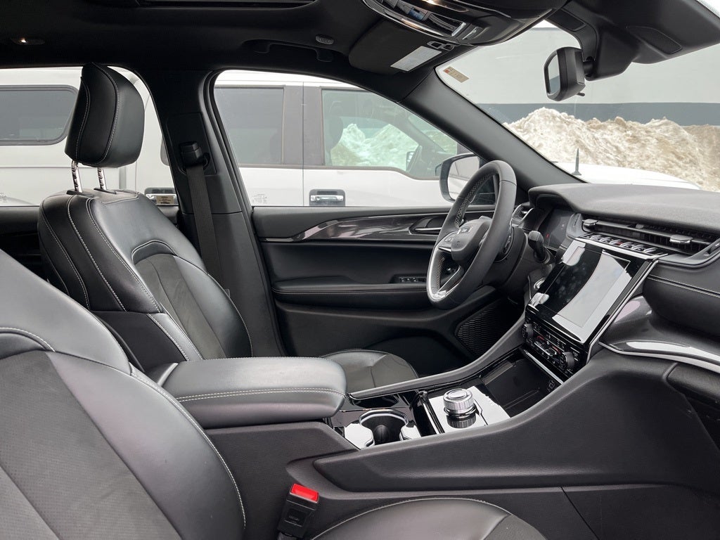 Used 2023 Jeep Grand Cherokee Altitude with VIN 1C4RJHAG2PC544037 for sale in St. Cloud, Minnesota