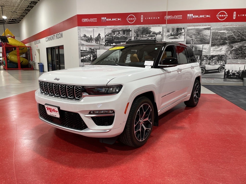 2024 Jeep Grand Cherokee Summit