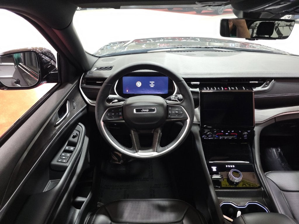 2024 Jeep Grand Cherokee L Limited Carbravo Certified