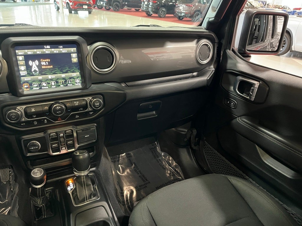 2021 Jeep Gladiator Overland