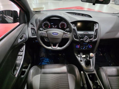 2018 Ford Focus ST