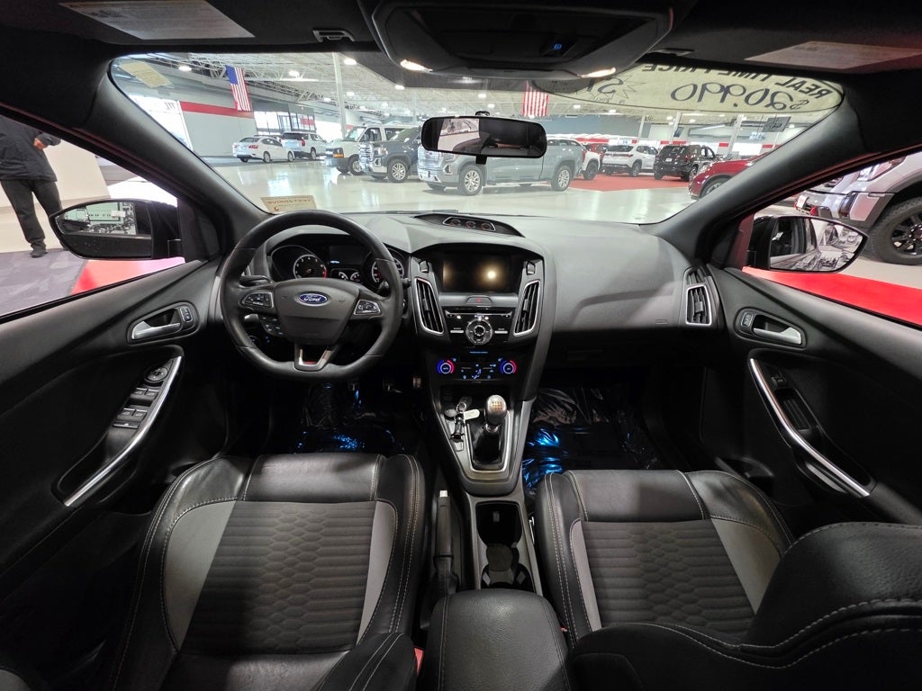2018 Ford Focus ST