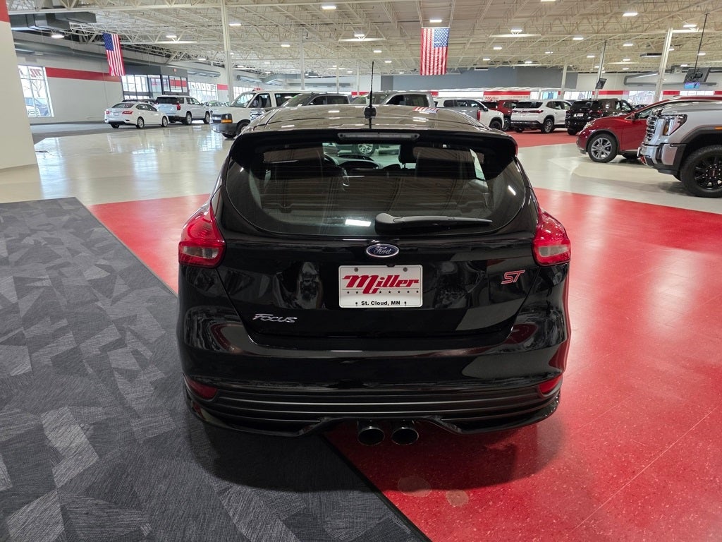 2018 Ford Focus ST