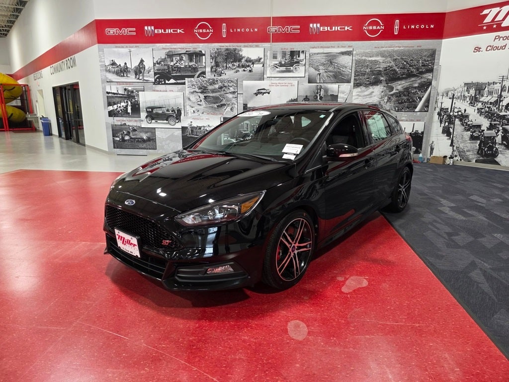 2018 Ford Focus ST