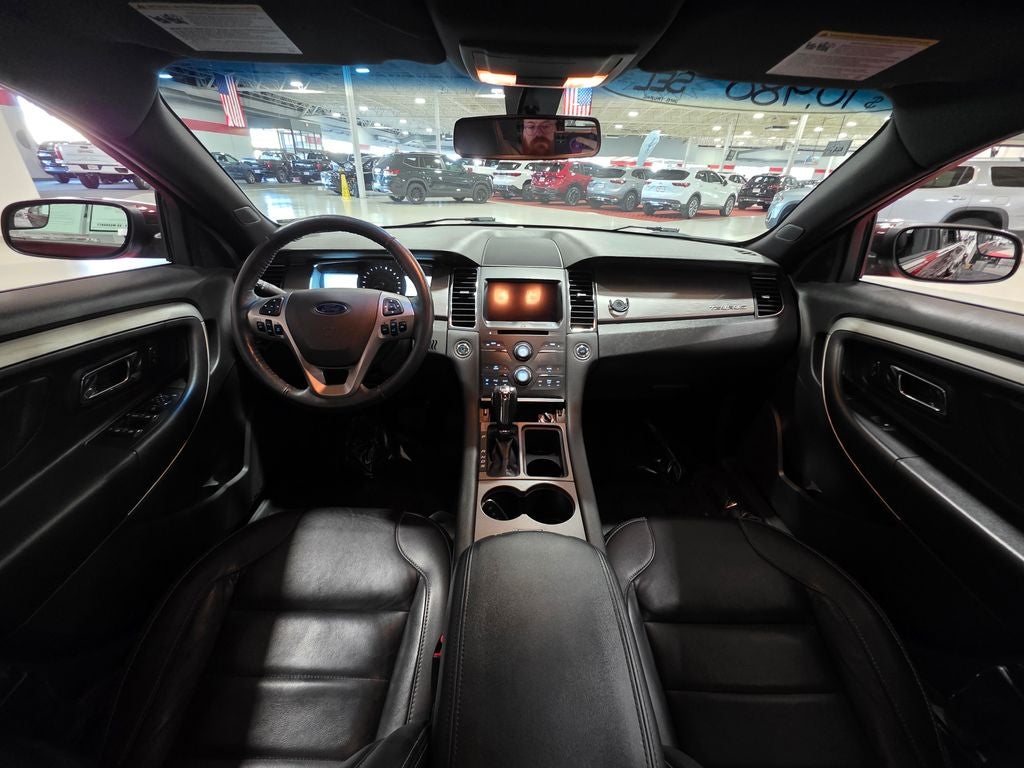 2018 Ford Taurus SEL