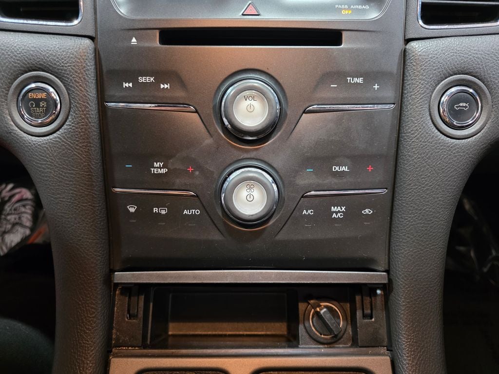 2018 Ford Taurus SEL