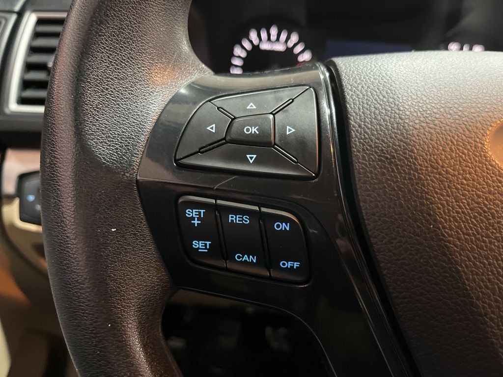 2017 Ford Explorer Base