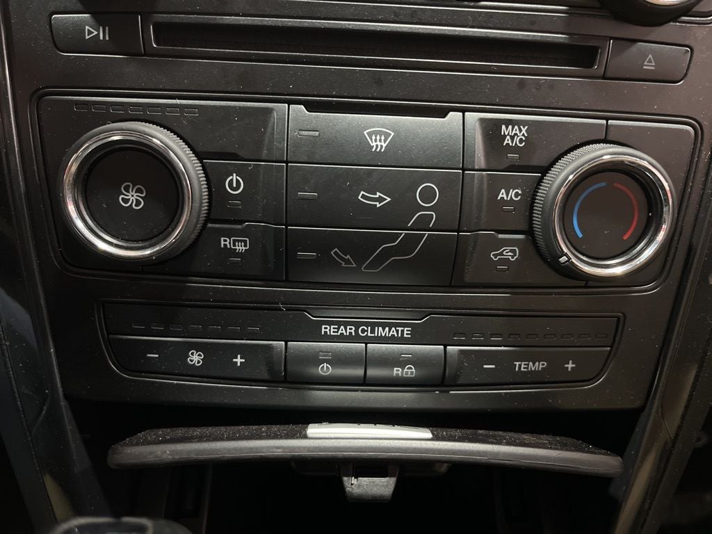 2017 Ford Explorer Base