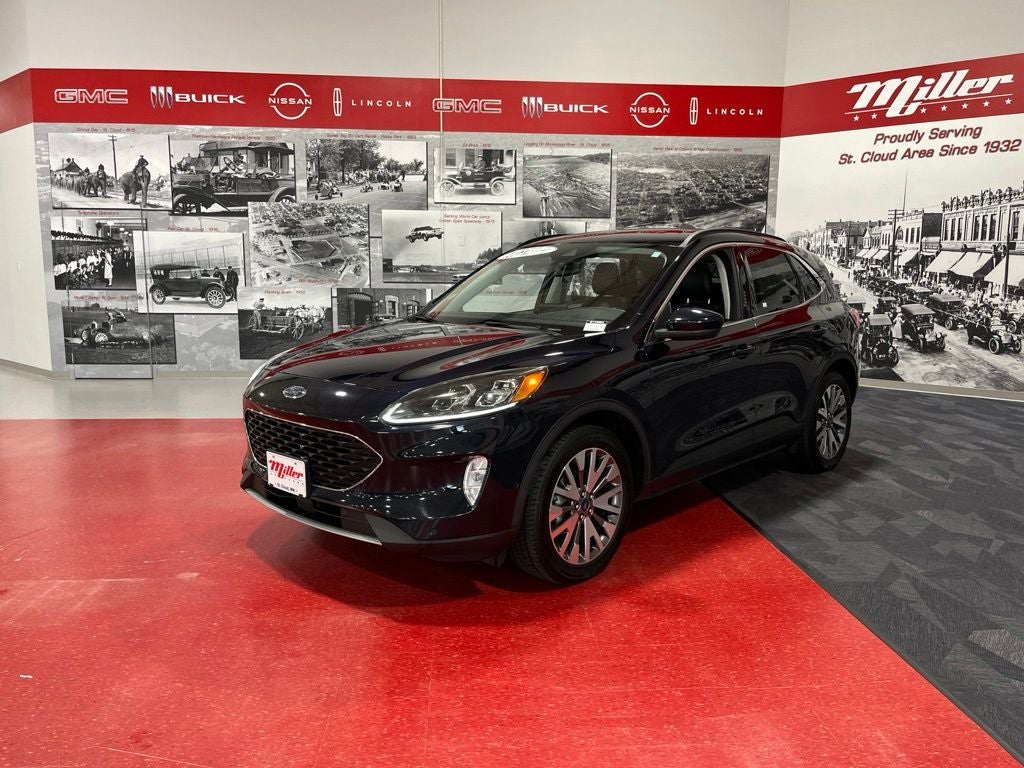 2021 Ford Escape Hybrid Titanium