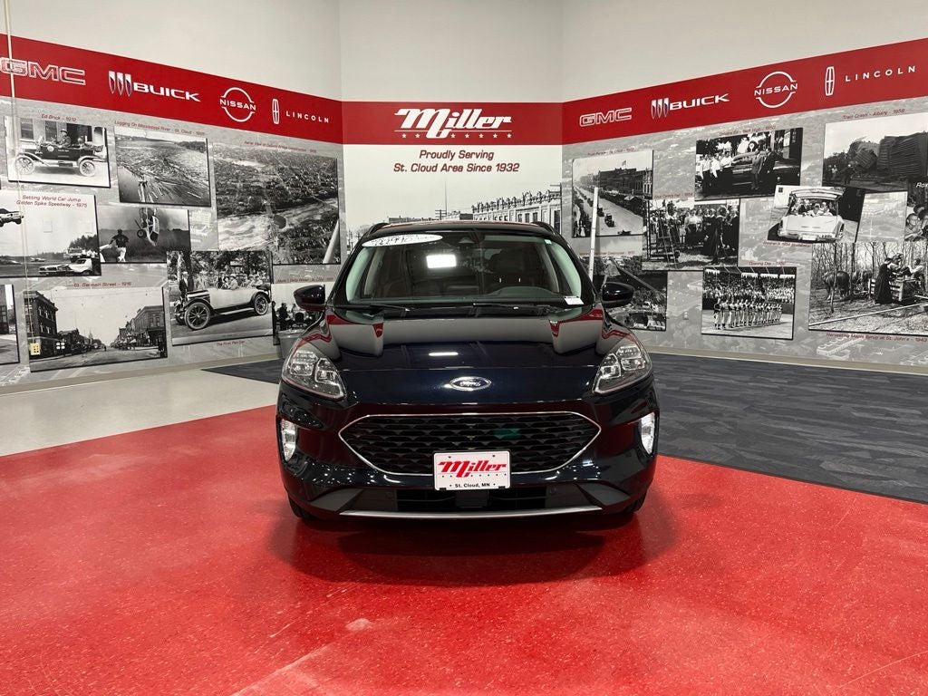 2021 Ford Escape Hybrid Titanium