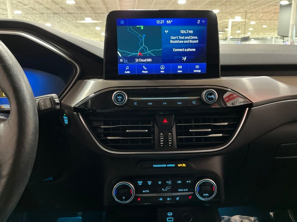 2021 Ford Escape Hybrid Titanium