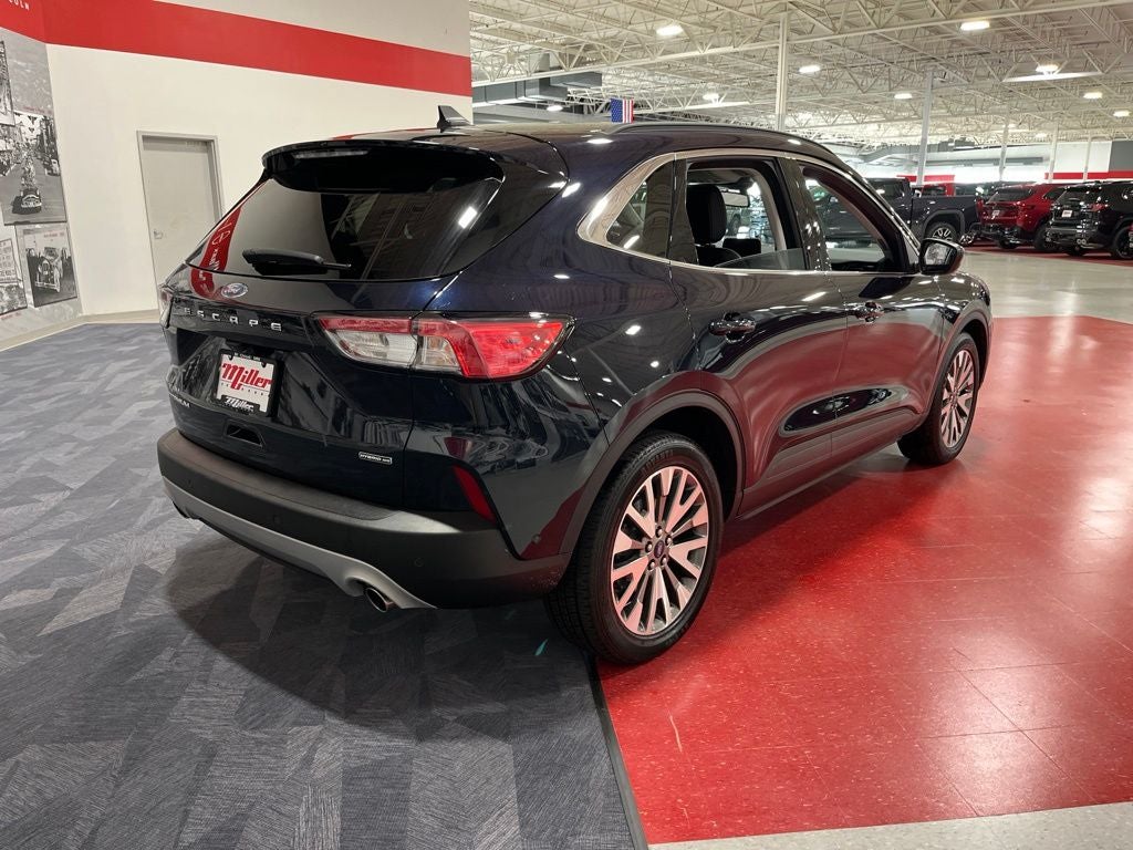 2021 Ford Escape Hybrid Titanium