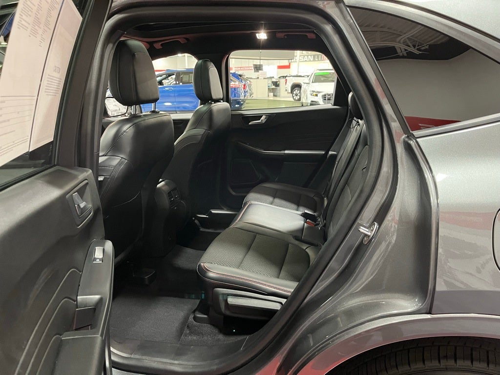 2023 Ford Escape ST-Line Select