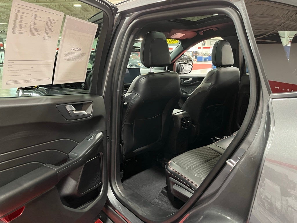 2023 Ford Escape ST-Line Select