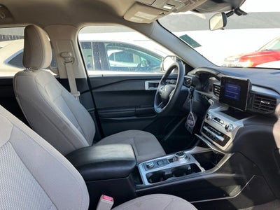 2021 Ford Explorer Base