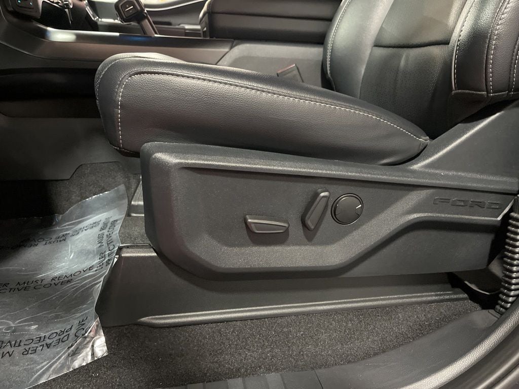 2025 Ford F-150 Lariat - Photo 15