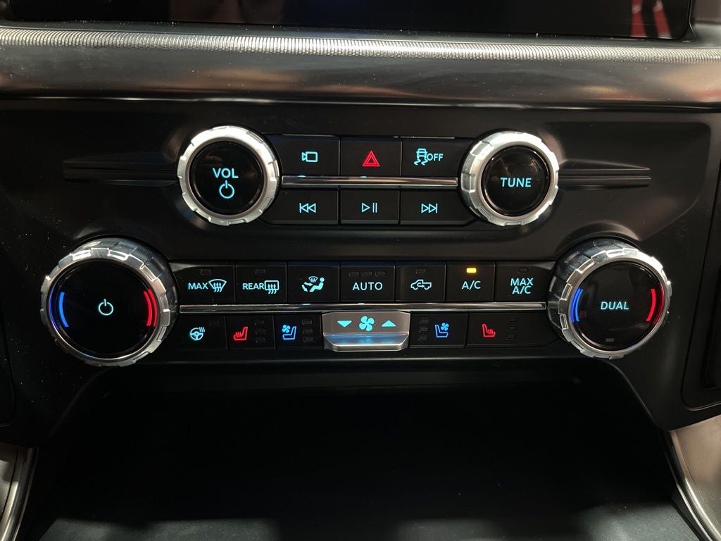 2025 Ford F-150 Lariat - Photo 25