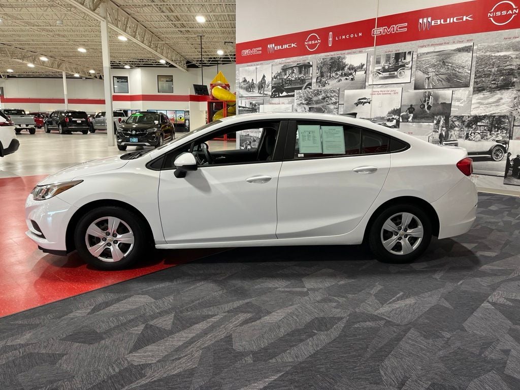 2017 Chevrolet Cruze LS