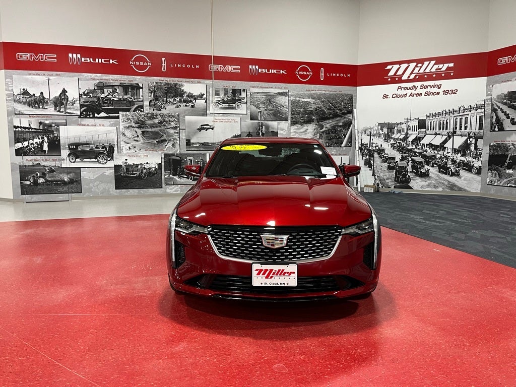 2024 Cadillac CT4 Premium Luxury