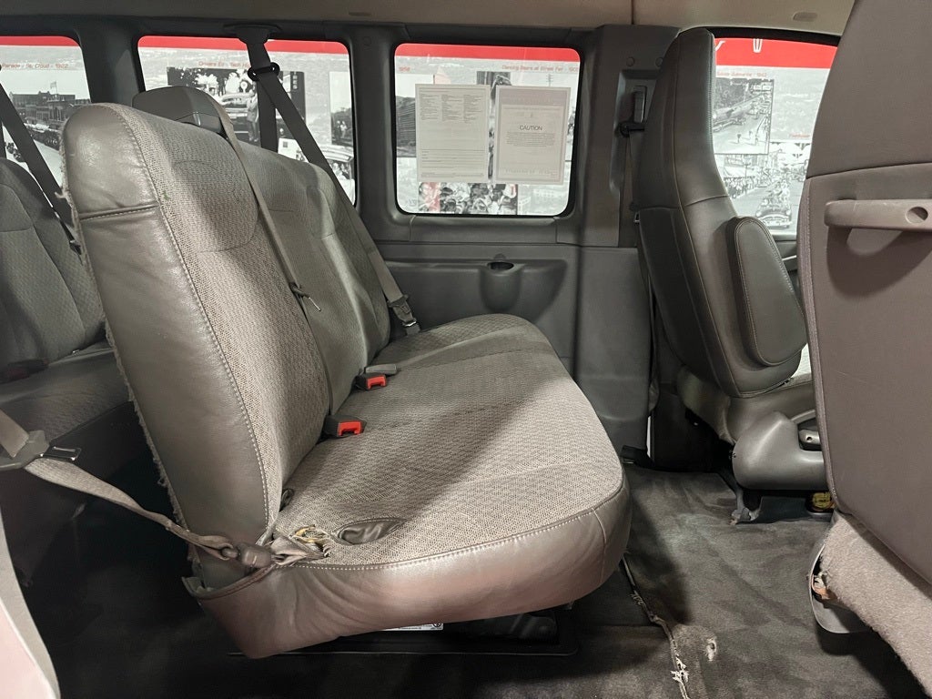 2016 Chevrolet Express 2500 LS Passenger