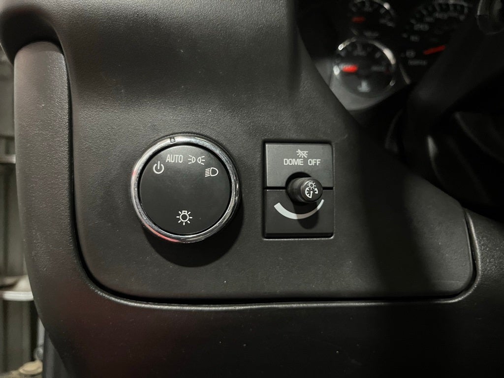 2020 Chevrolet Express 3500 LS Passenger