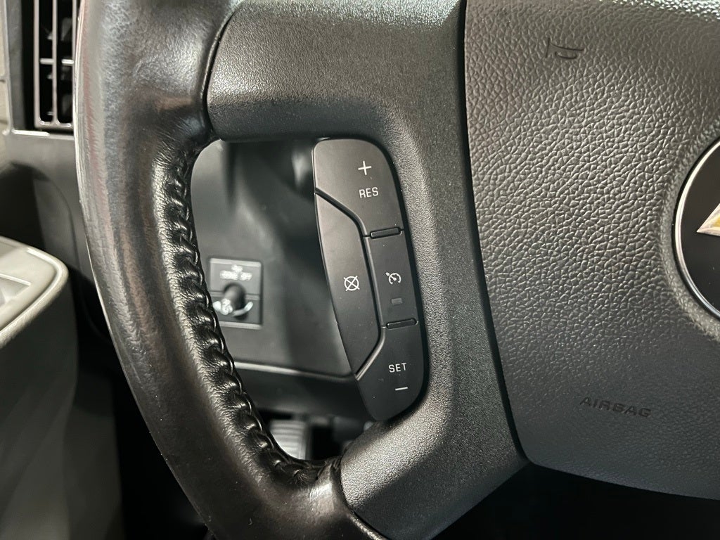 2020 Chevrolet Express 3500 LS Passenger