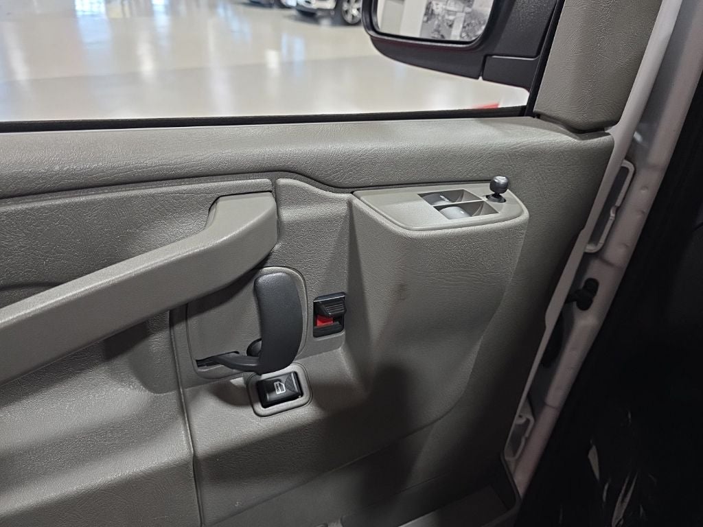 2023 Chevrolet Express 3500 LS CarBravo Certified