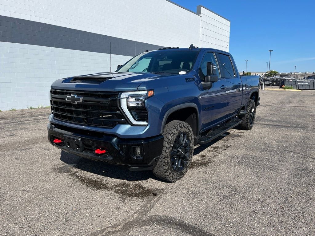 2025 Chevrolet Silverado 3500HD LT CarBravo Certified