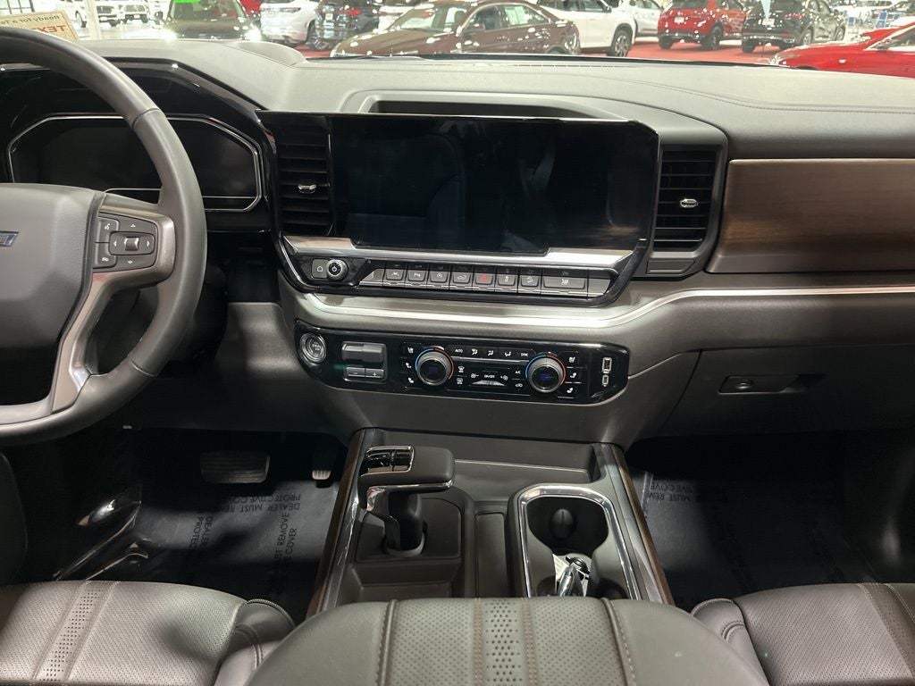 2025 Chevrolet Silverado 1500 High Country