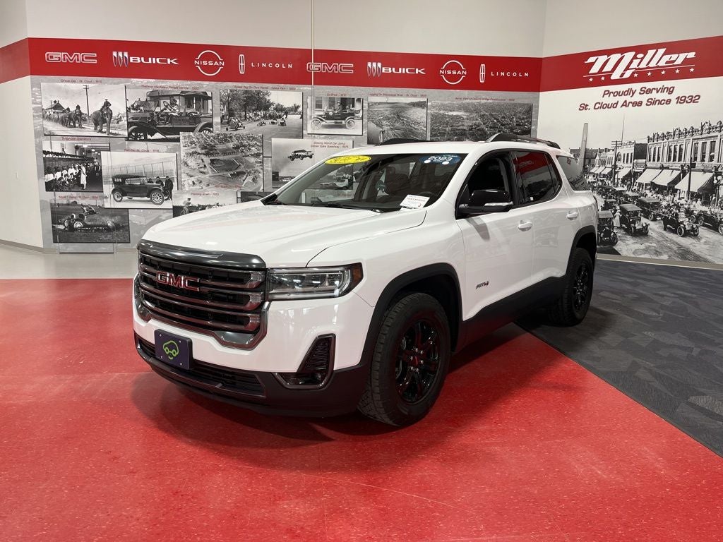 2023 GMC Acadia AT4