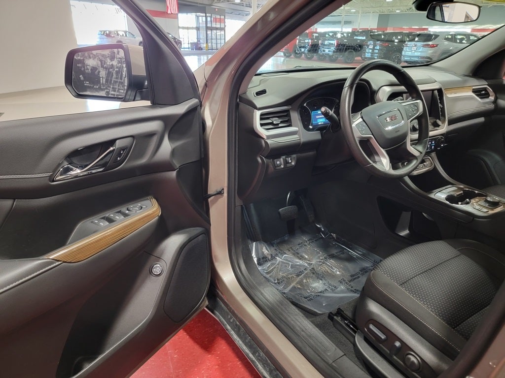 2023 GMC Acadia SLE Certified Pre-Owned