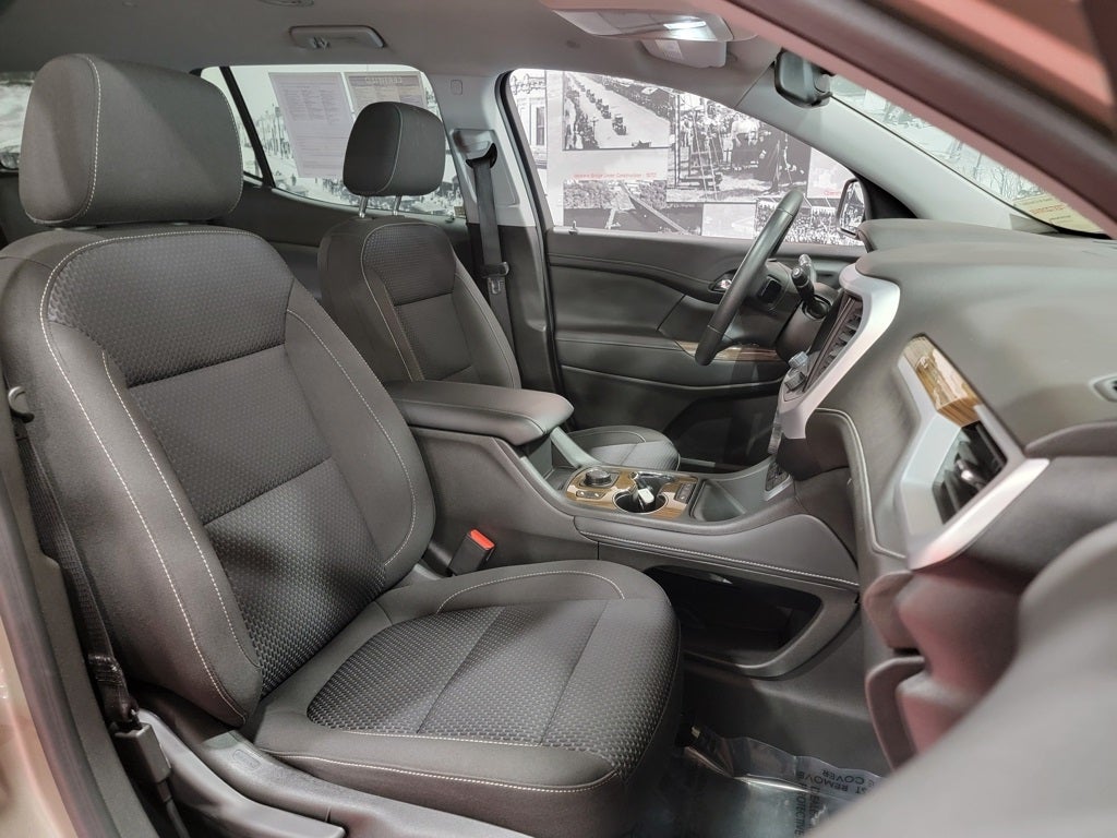 2023 GMC Acadia SLE Certified Pre-Owned