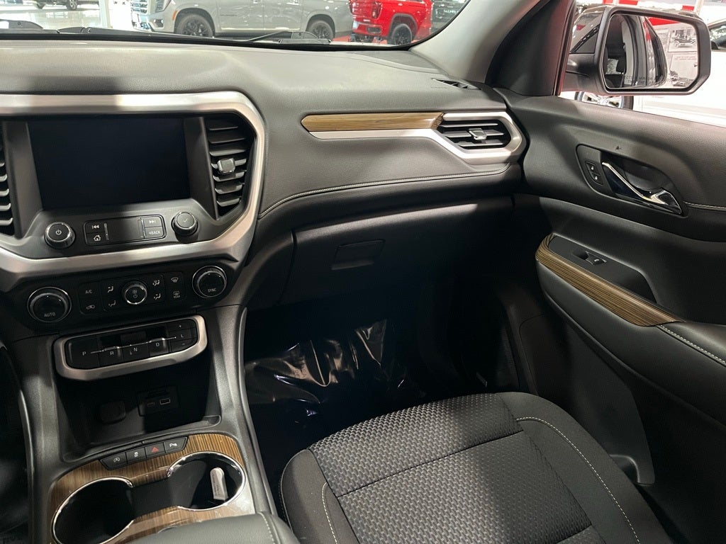 2023 GMC Acadia SLE Certified Pre-Owned