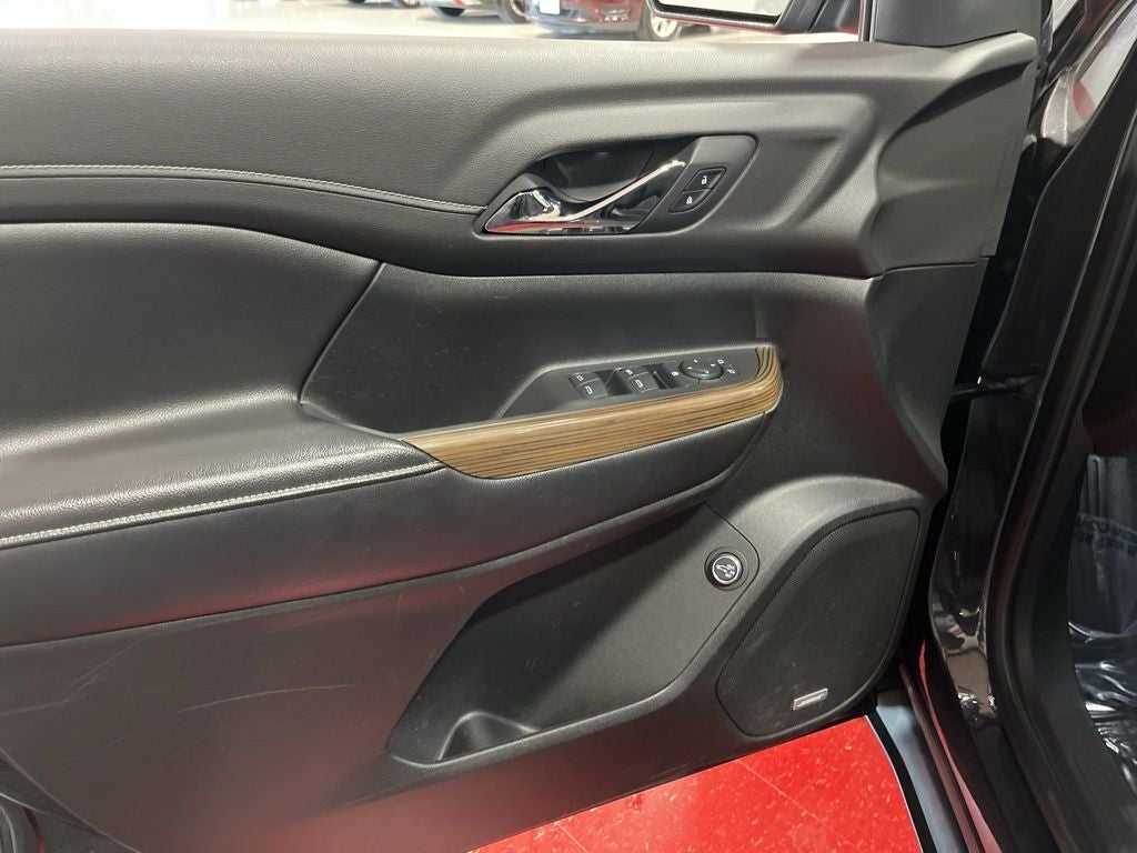 2019 GMC Acadia SLE-2