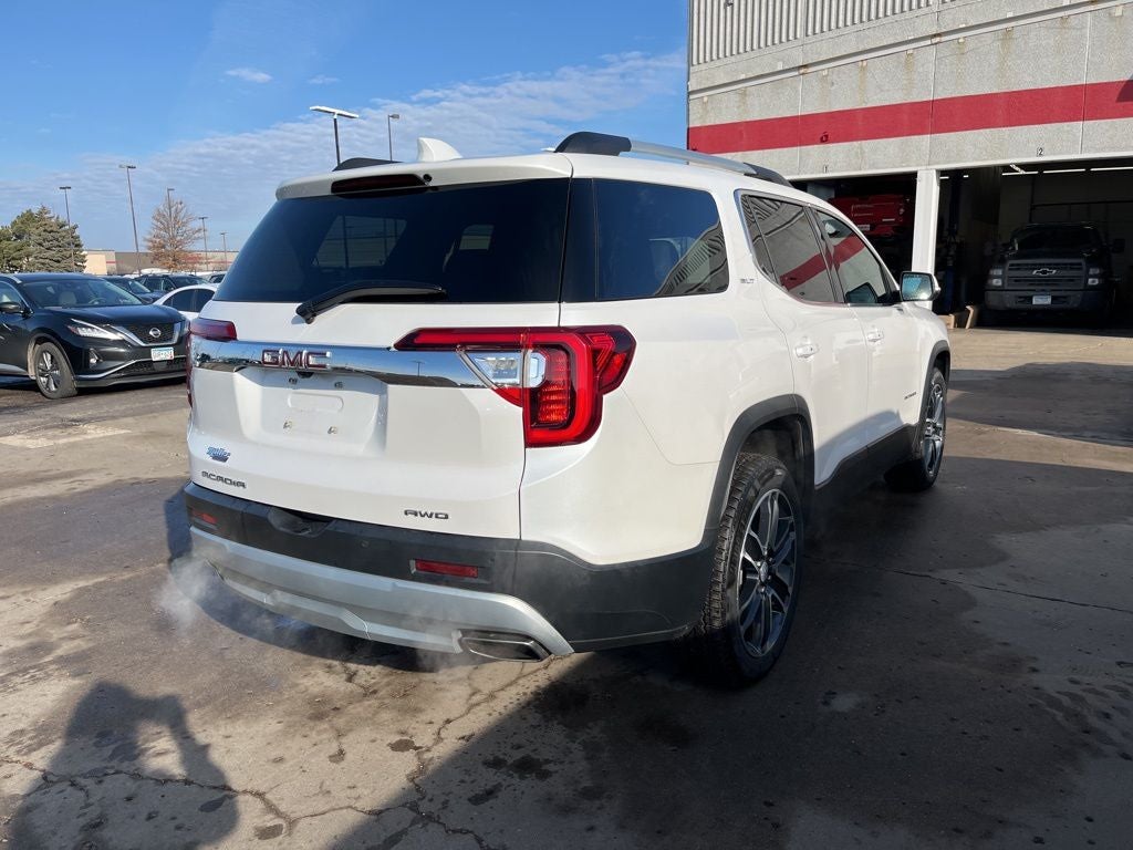 2021 GMC Acadia SLT