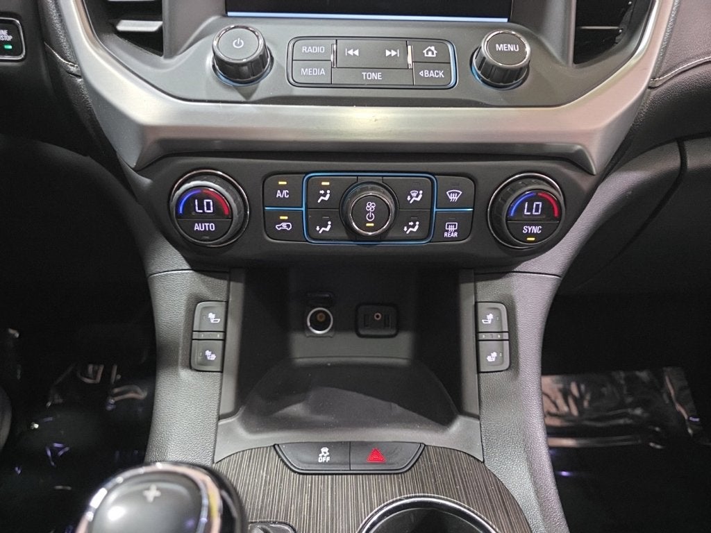 2017 GMC Acadia SLT-1 - Photo 24