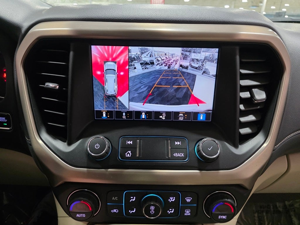 2021 GMC Acadia Denali