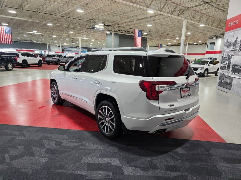 2021 GMC Acadia Denali