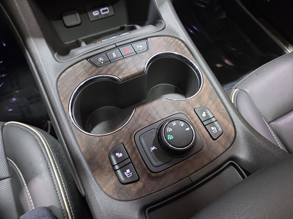 2023 GMC Acadia Denali Carbravo GM CPO